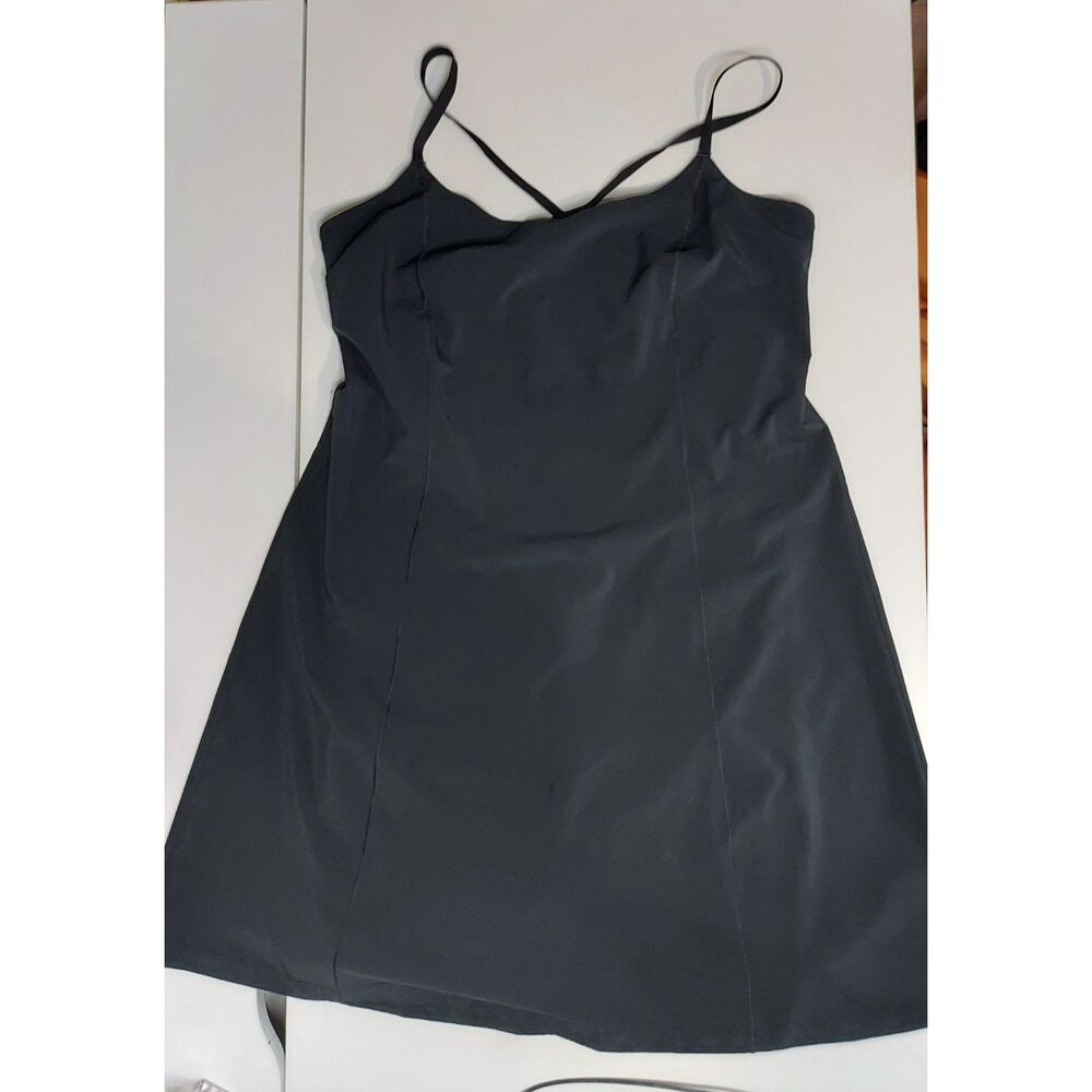 Offline by Aerie Active Dress Black Built in Shorts with Pockets Racerback Sz M